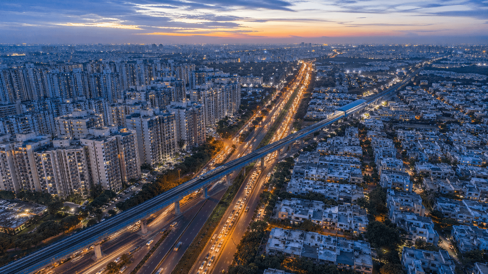 Vaishali vs Vasundhara 2026 — The ₹2,000/sqft Premium Question Every Blue-Line Buyer Asks